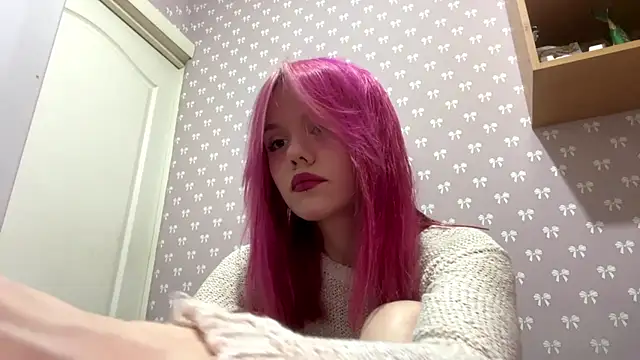 Linecutie online show from 4, 7, 2026