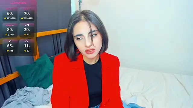Snapshot of LunarLori chatting on 29, 6, 2026 LunarLori online show from 29, 6, 2026