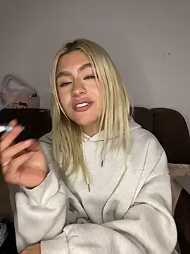 Lia-firee online show from 14, 7, 2026