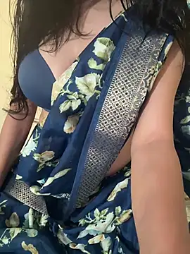 Snapshot of Aishu__Reddy chatting on 8, 6, 2026 Aishu Reddy online show from 8, 6, 2026
