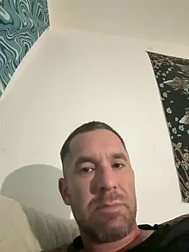 Snapshot of b-machine chatting on 12, 7, 2026 b-machine online show from 12, 7, 2026