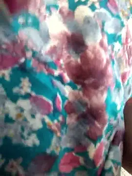 Snapshot of riyana_tai chatting on 28, 6, 2026 riyana tai online show from 28, 6, 2026