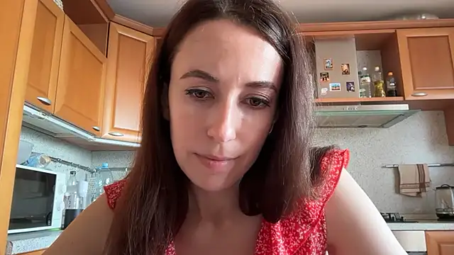 Snapshot of Flamingo_Queen chatting on 18, 6, 2026 Flamingo Queen online show from 18, 6, 2026