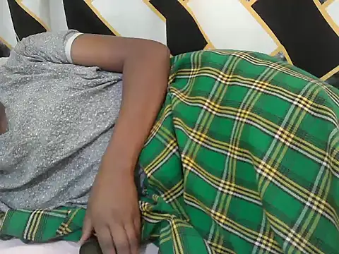 lilmomaa online show from 19, 7, 2026