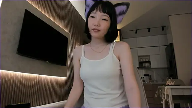 lumimii online show from 13, 6, 2026