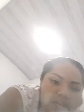 Snapshot of MiaBloom0 chatting on 28, 7, 2026 MiaBloom0 online show from 28, 7, 2026