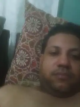 Snapshot of BustlingShirt chatting on 15, 6, 2026 BustlingShirt online show from 15, 6, 2026