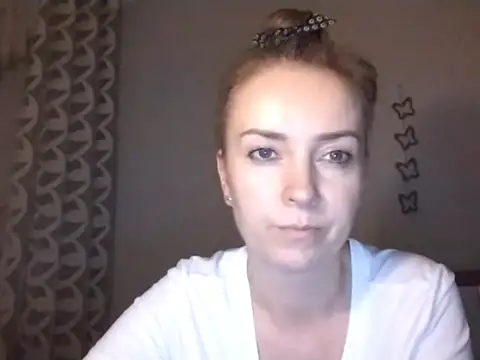 Snapshot of JenniferAlone chatting on 24, 7, 2026 JenniferAlone online show from 24, 7, 2026