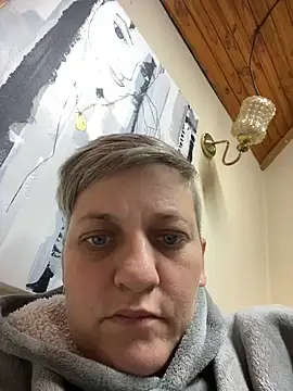 blueiceeyes online show from 25, 7, 2026