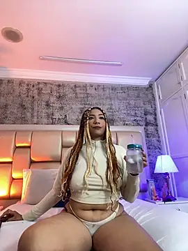 Snapshot of Aria_Peach_ chatting on 23, 7, 2026 Aria Peach online show from 23, 7, 2026