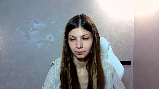 Audreybellamy online show from 9, 6, 2026