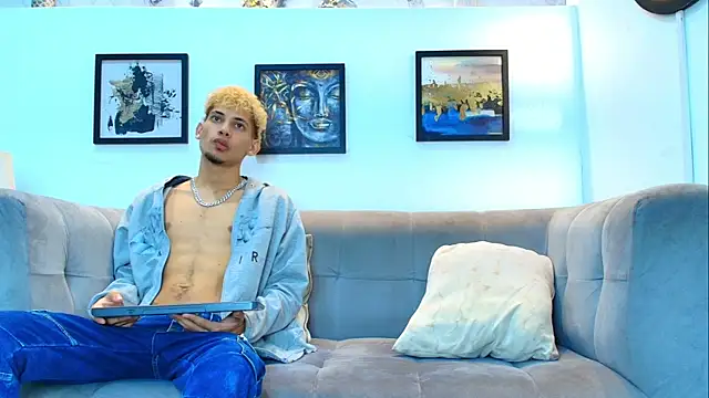 Hot skinny guys online show from 22, 7, 2026
