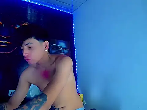 Snapshot of TheShamefulBoys chatting on 24, 6, 2026 TheShamefulBoys online show from 24, 6, 2026