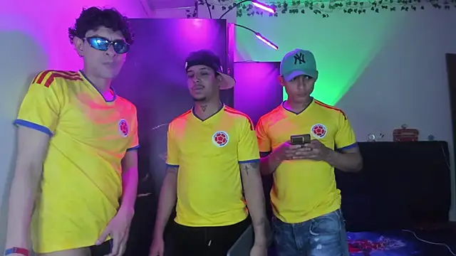 Boys Benkosky online show from 10, 6, 2026