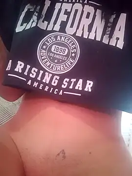 bonequinhaGatinha online show from 25, 7, 2026