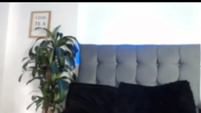 Snapshot of foxxy_angell chatting on 22, 6, 2026 foxxy angell online show from 22, 6, 2026