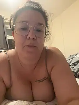 Snapshot of curvymayaxo chatting on 9, 6, 2026 curvymayaxo online show from 9, 6, 2026