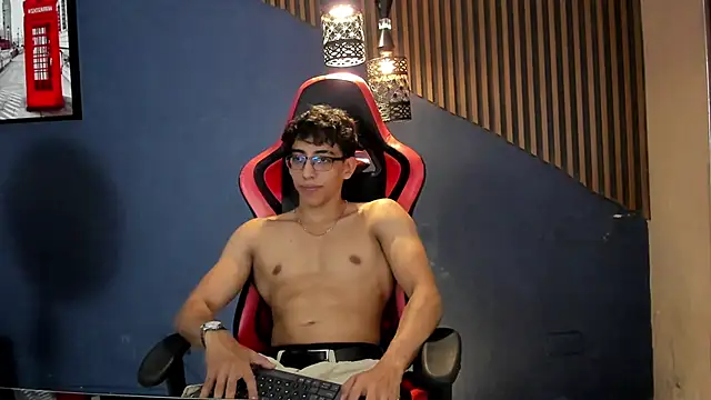 JuliaanRoss online show from 22, 6, 2026