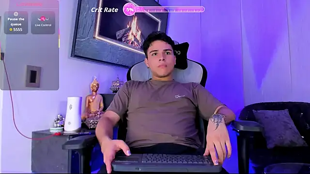 Snapshot of cam_suaza chatting on 7, 7, 2026 cam suaza online show from 7, 7, 2026