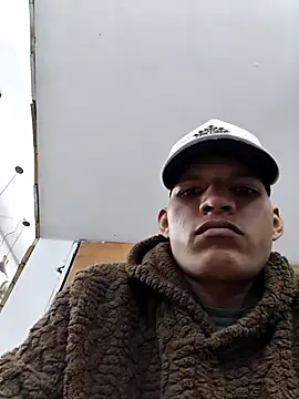 Snapshot of Juniorluzardo chatting on 10, 6, 2026 Juniorluzardo online show from 10, 6, 2026