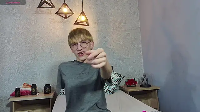 Snapshot of axell_stone_ chatting on 16, 6, 2026 axell stone online show from 16, 6, 2026