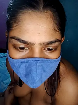 Snapshot of Model-031 chatting on 18, 6, 2026 Model-031 online show from 18, 6, 2026