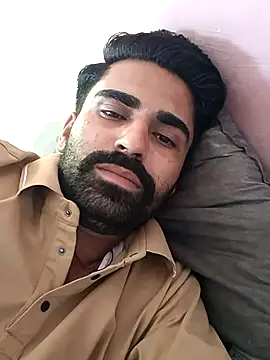 Snapshot of cuteboyaadi chatting on 2, 8, 2026 cuteboyaadi online show from 2, 8, 2026