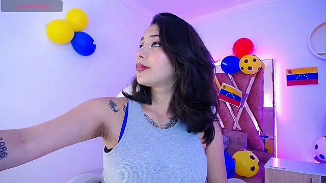 Snapshot of Camiila__1 chatting on 23, 6, 2026 Camiila 1 online show from 23, 6, 2026
