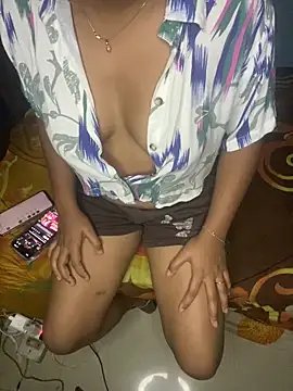 Snapshot of viju__07 chatting on 30, 6, 2026 viju 07 online show from 30, 6, 2026