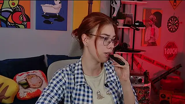 Snapshot of SeraphineDuskryn chatting on 20, 7, 2026 SeraphineDuskryn online show from 20, 7, 2026