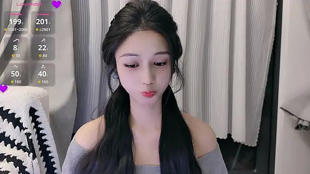 Snapshot of lulu-789 chatting on 28, 7, 2026 lulu-789 online show from 28, 7, 2026