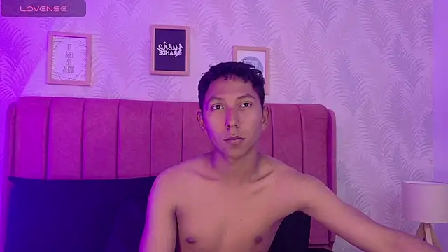 Snapshot of Nico_Velvet chatting on 11, 6, 2026 Nico Velvet online show from 11, 6, 2026