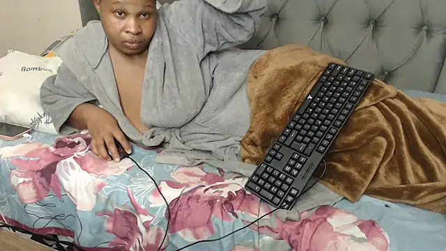 Loyal Alisha online show from 25, 7, 2026
