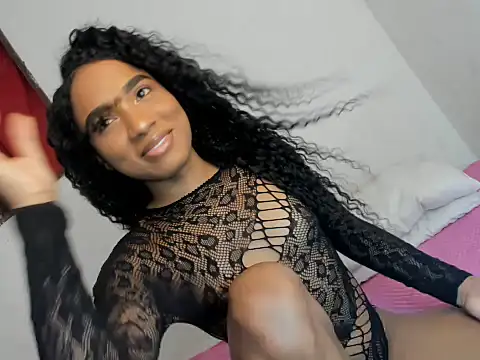 Snapshot of Nassoumi_Reyes chatting on 5, 8, 2026 Nassoumi Reyes online show from 5, 8, 2026