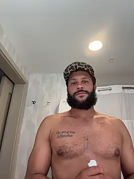 Snapshot of HungStr8Lightskin chatting on 21, 7, 2026 HungStr8Lightskin online show from 21, 7, 2026