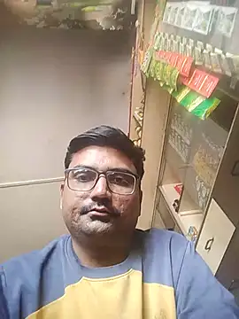 Snapshot of dhirusury050625 chatting on 17, 6, 2026 dhirusury050625 online show from 17, 6, 2026