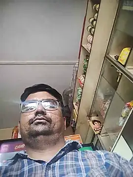 Snapshot of dhirusury050625 chatting on 22, 6, 2026 dhirusury050625 online show from 22, 6, 2026