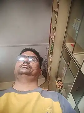 Snapshot of dhirusury050625 chatting on 18, 7, 2026 dhirusury050625 online show from 18, 7, 2026