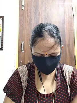 Snapshot of Tamil_white_beauty chatting on 14, 6, 2026 Tamil white beauty online show from 14, 6, 2026