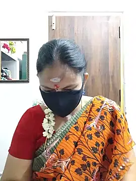 Snapshot of Tamil_white_beauty chatting on 16, 6, 2026 Tamil white beauty online show from 16, 6, 2026