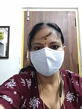 Snapshot of Tamil_white_beauty chatting on 19, 6, 2026 Tamil white beauty online show from 19, 6, 2026