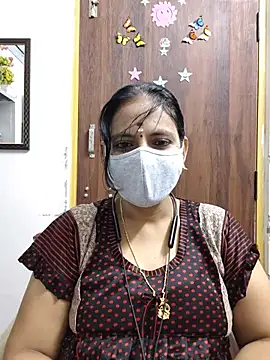 Snapshot of Tamil_white_beauty chatting on 21, 7, 2026 Tamil white beauty online show from 21, 7, 2026
