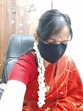 Snapshot of Tamil_white_beauty chatting on 31, 7, 2026 Tamil white beauty online show from 31, 7, 2026