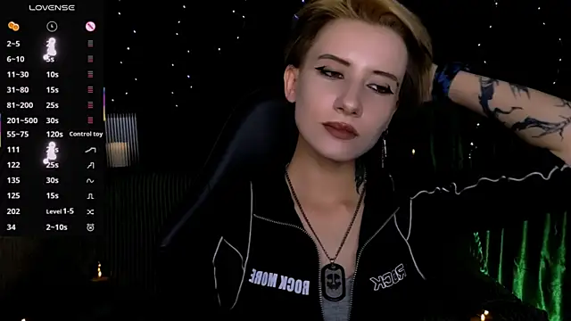 Snapshot of _Shadow_devil__ chatting on 28, 7, 2026 Shadow devil online show from 28, 7, 2026