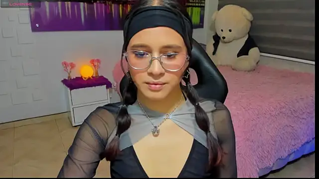 kumikoxxx online show from 23, 6, 2026