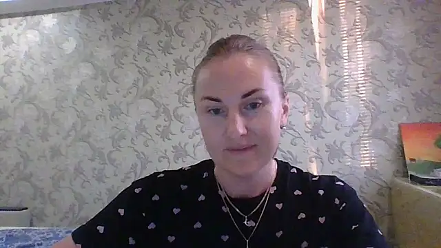 Snapshot of TashaLightX chatting on 15, 6, 2026 TashaLightX online show from 15, 6, 2026