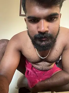 Snapshot of vinay1018 chatting on 30, 6, 2026 vinay1018 online show from 30, 6, 2026