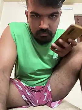 Snapshot of vinay1018 chatting on 2, 7, 2026 vinay1018 online show from 2, 7, 2026