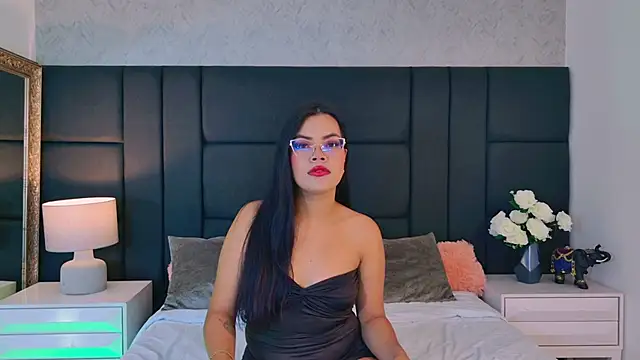 Snapshot of AliceLavenders chatting on 29, 6, 2026 AliceLavenders online show from 29, 6, 2026