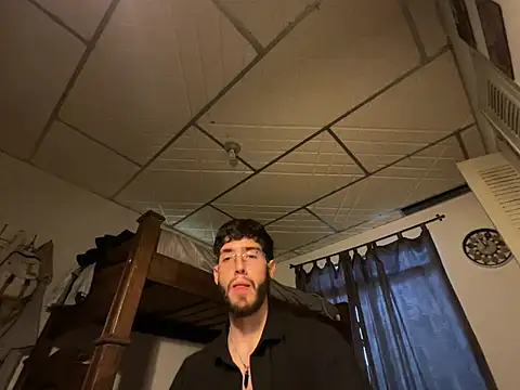 Snapshot of Leo_Saint_ chatting on 14, 6, 2026 Leo Saint online show from 14, 6, 2026